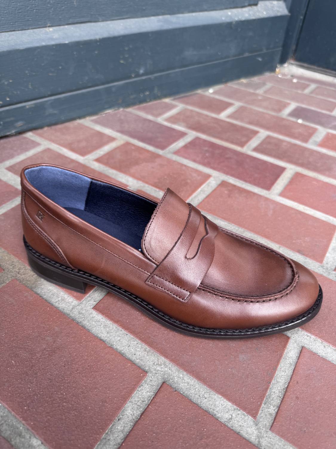 Dorking By Fluchos - Women's Harvard Leather Moccasins