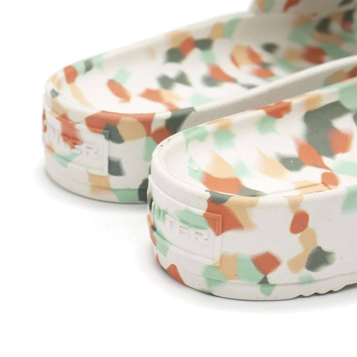 HUNTER Women's Bloom Algae Marble Slide Sandals in white - women's shoe - view 5