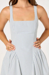 Astr - Vinya Bow-back Midi Dress