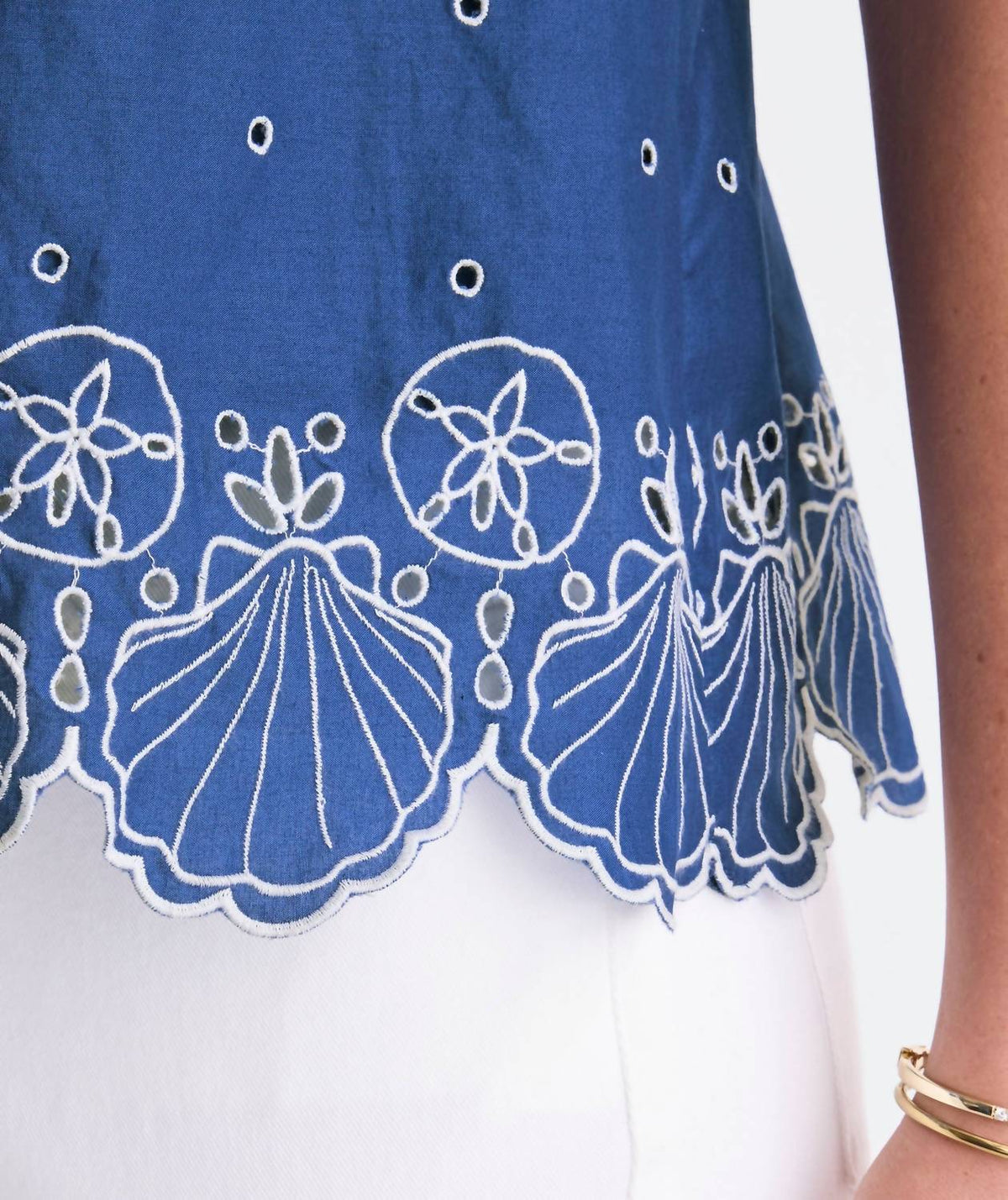 Vineyard Vines - Serena Eyelet Top