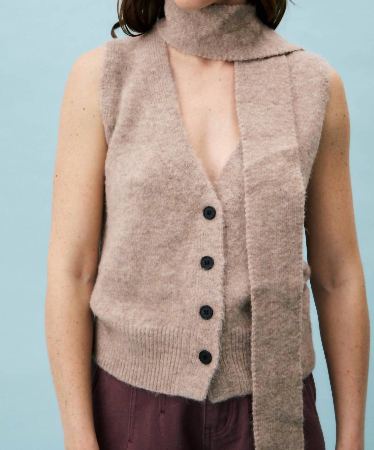 Frnch - Hayden Knit Scarf Buttoned Vest Top