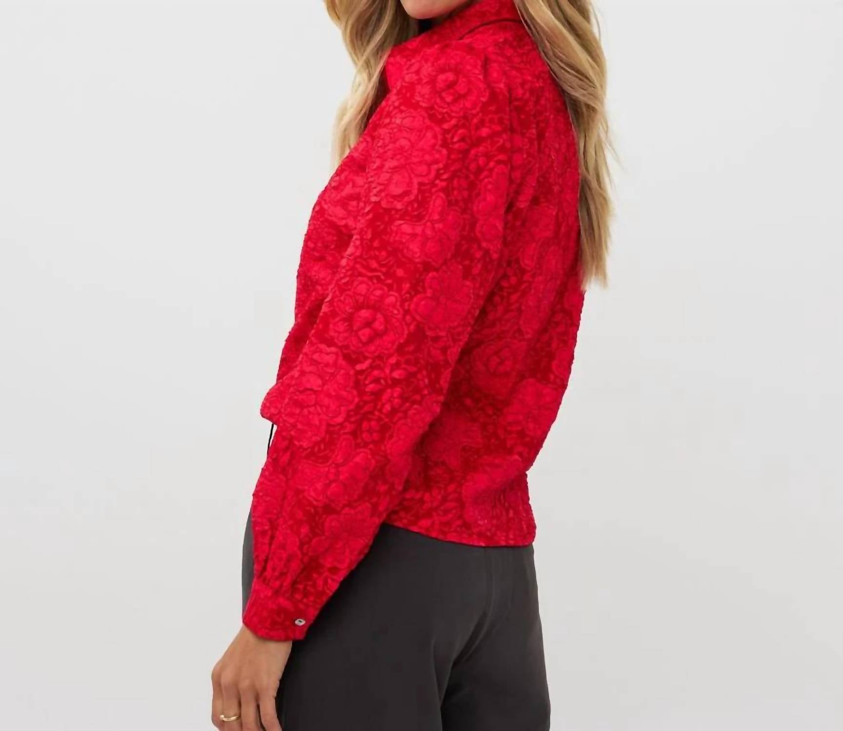 Esqualo - Brandee Two-tone Flower Jacquard Blouse