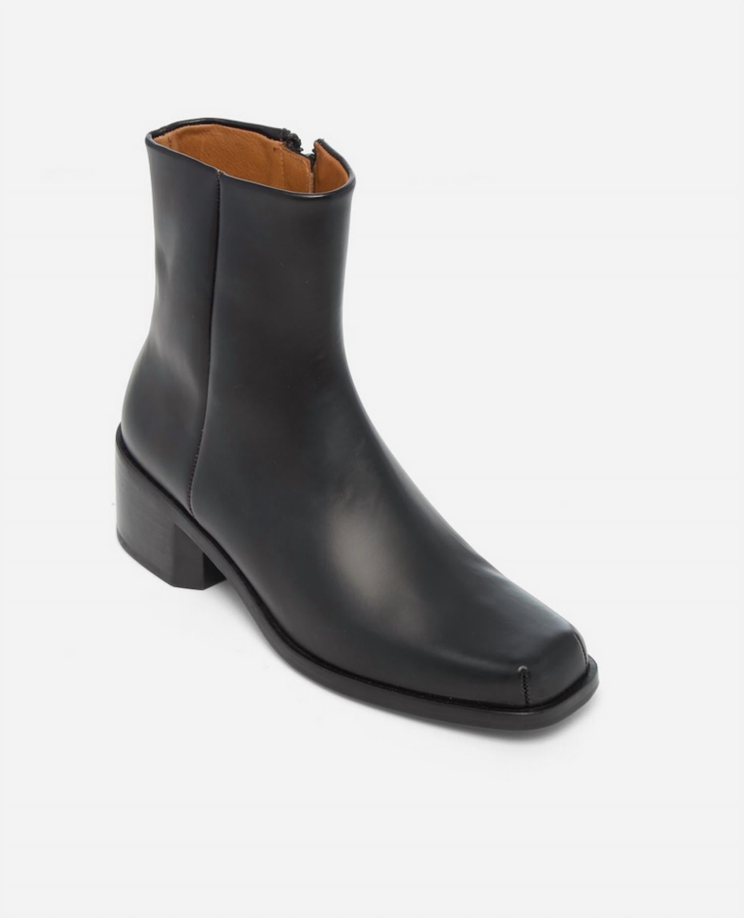 COCLICO Women's Action Leather Boot in ajax black - women's shoe - detail view