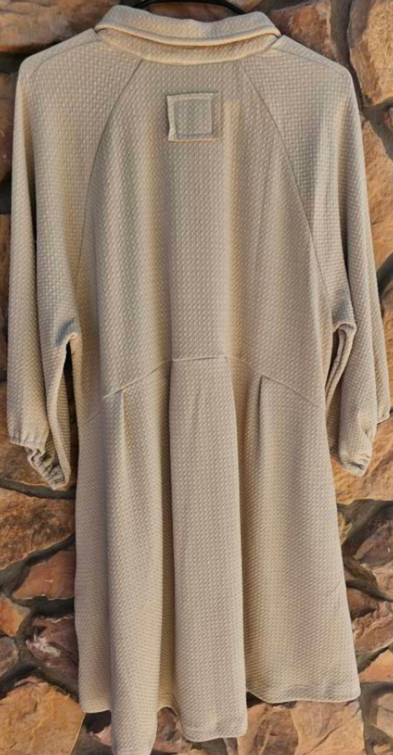 Umgee - Women's 3/4 Sleeve Texture Button Down Dress
