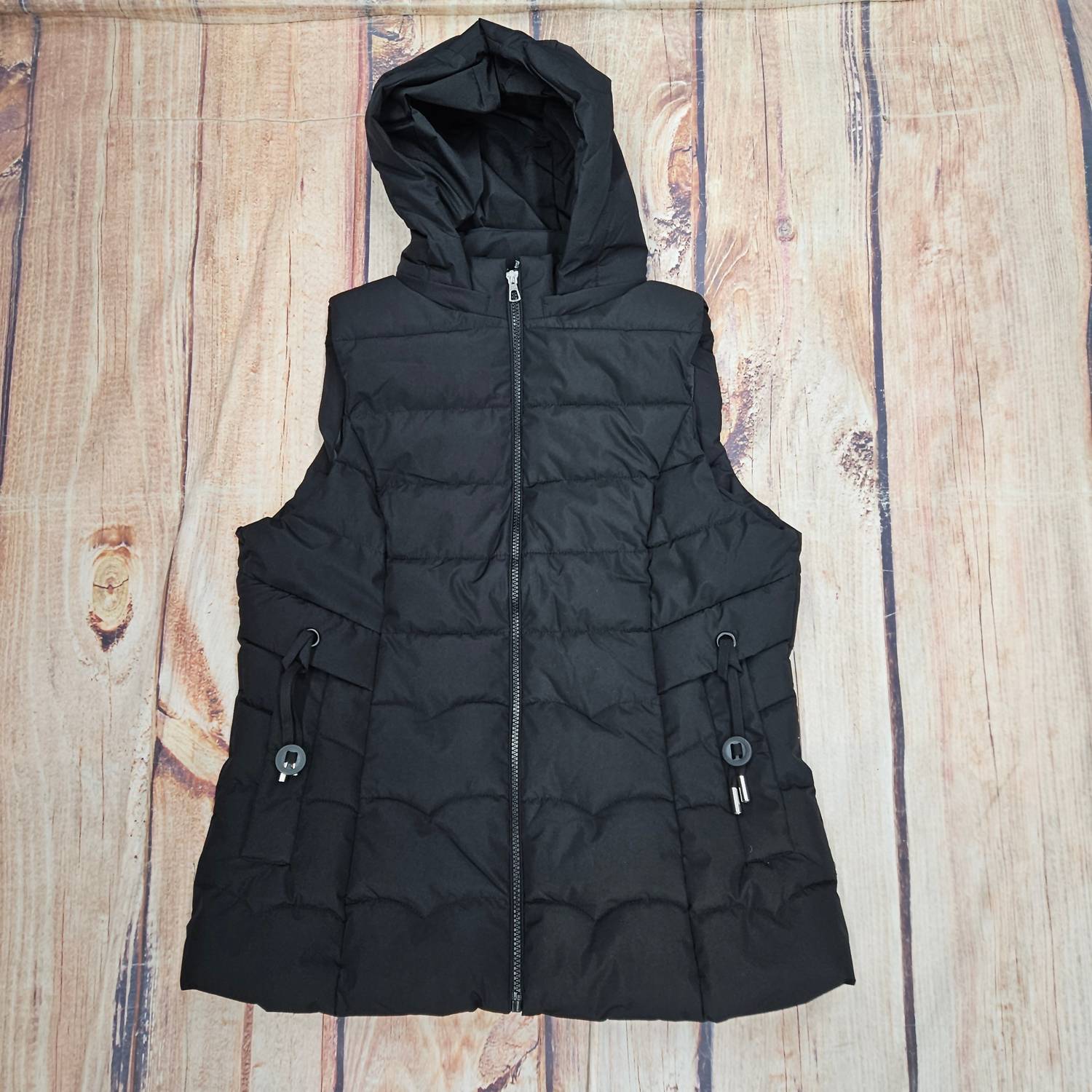 Papillon Women's Hoodee Puffer Vest in black - women's jacket