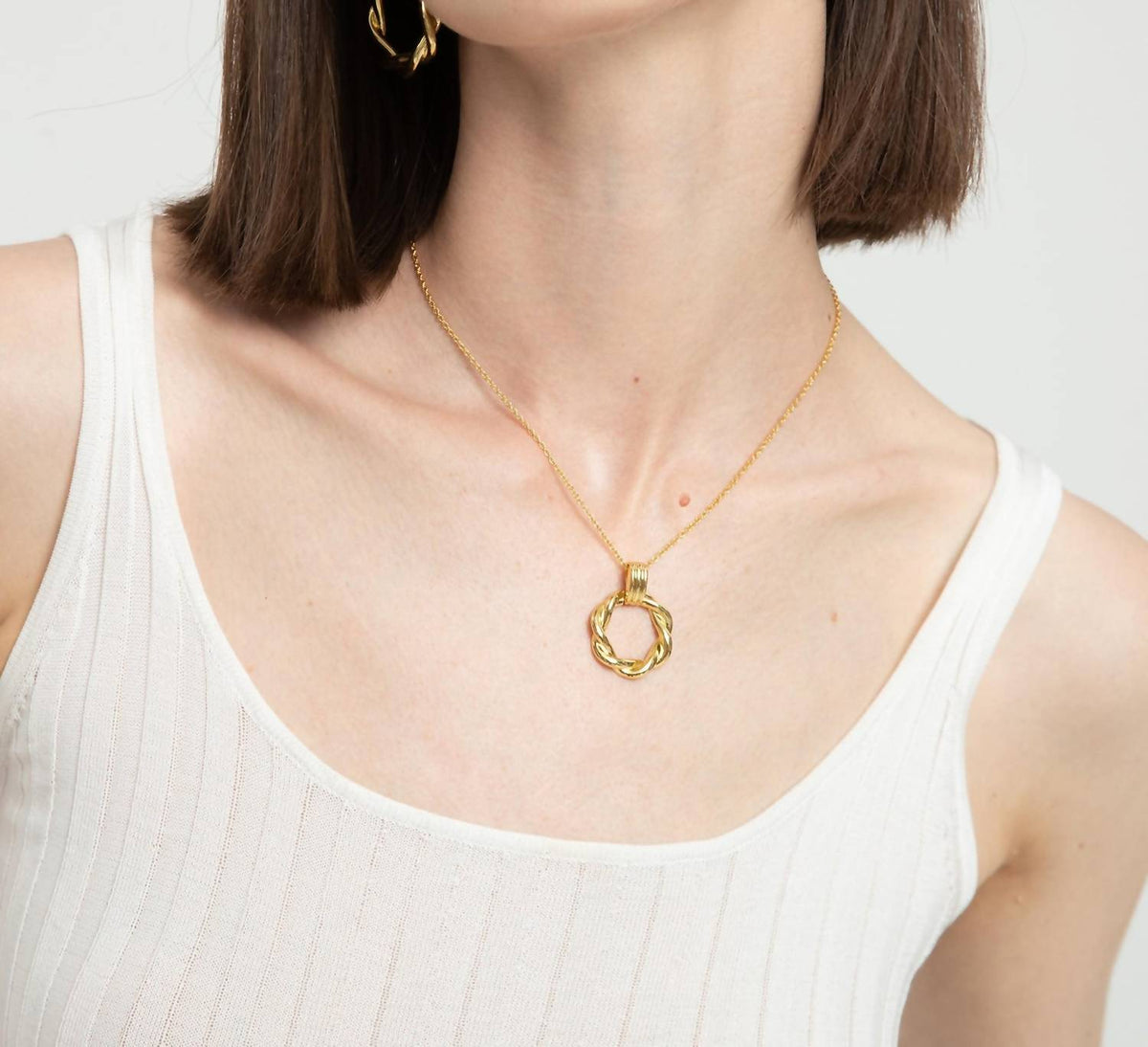 Classicharms - Women's Twisted Hoop Earrings