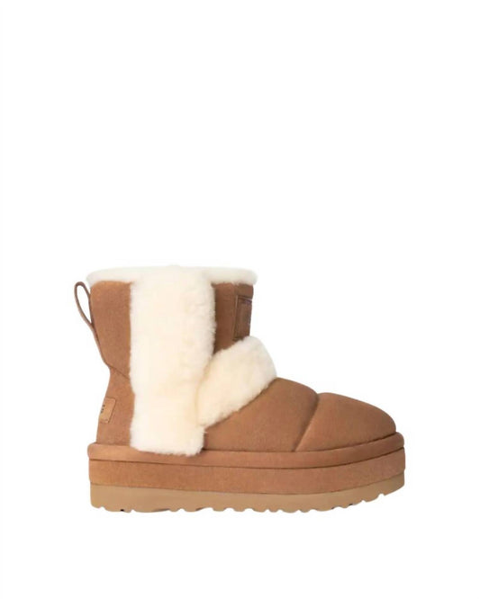 Ugg - Women's Classic Chillapeak Boot