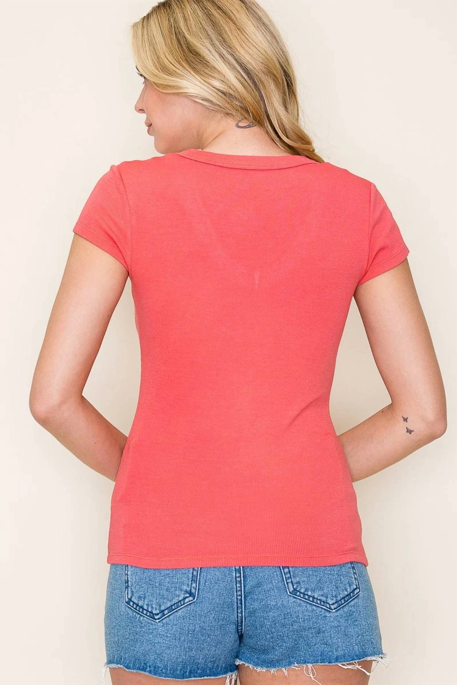 Staccato - Ribbed Baby Tee