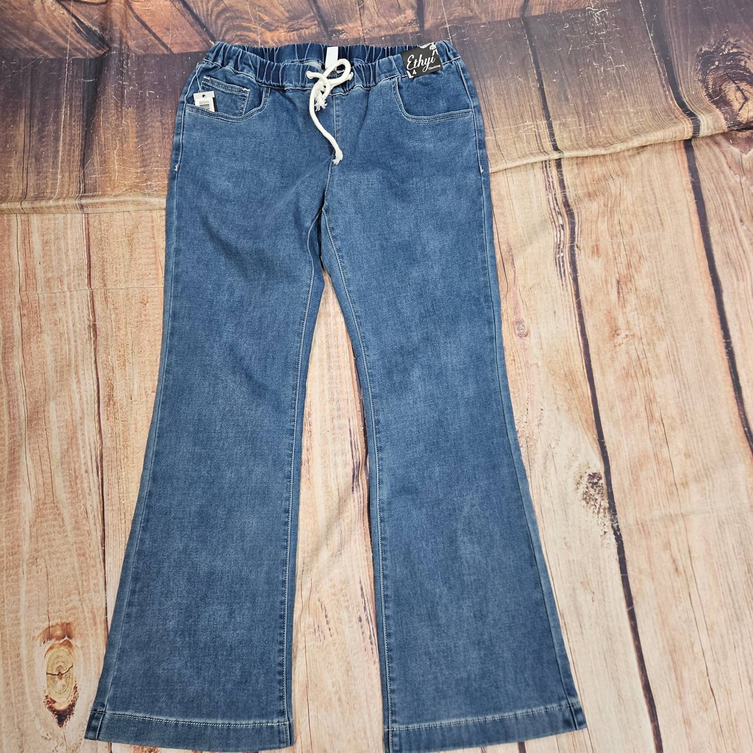 Ethyl Women's Pull On Drawstring Wide Leg Jean in mid wash - women's jeans