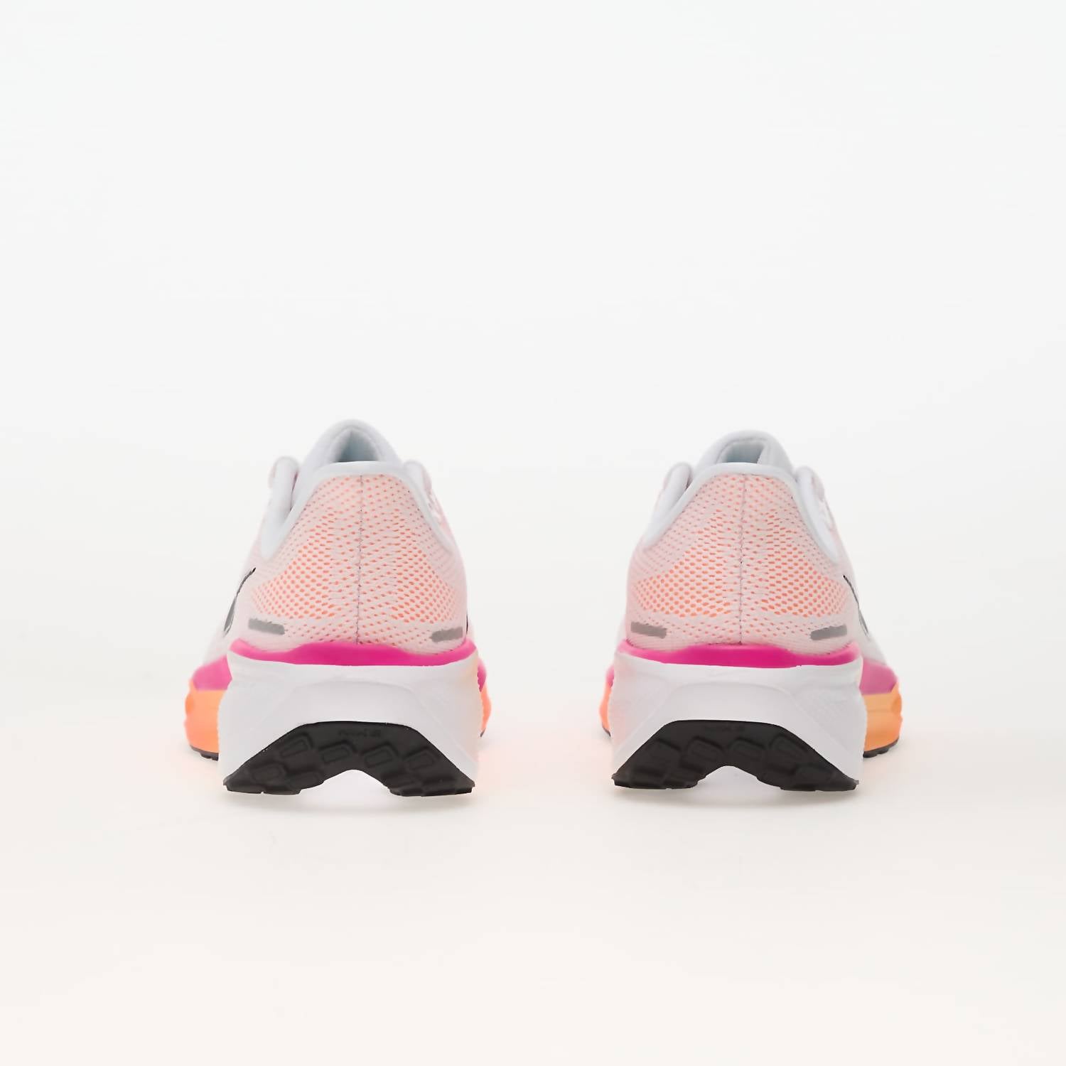 Nike - Women's Air Zoom Pegasus Sneaker
