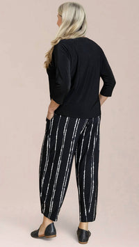 Sympli - Revell Print Pocket Top