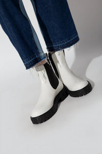 Salvatore Ferragamo - Women's Varsi Leather Ankle Boots