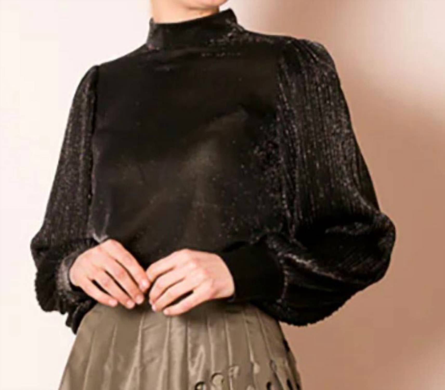 Jessie Liu - Shimmer Blouse