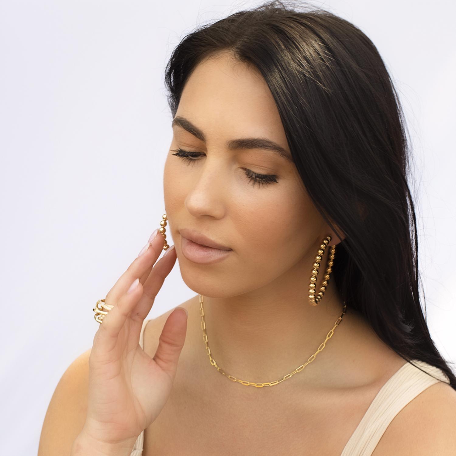 Marlyn Schiff - Women's Hoop Earrings