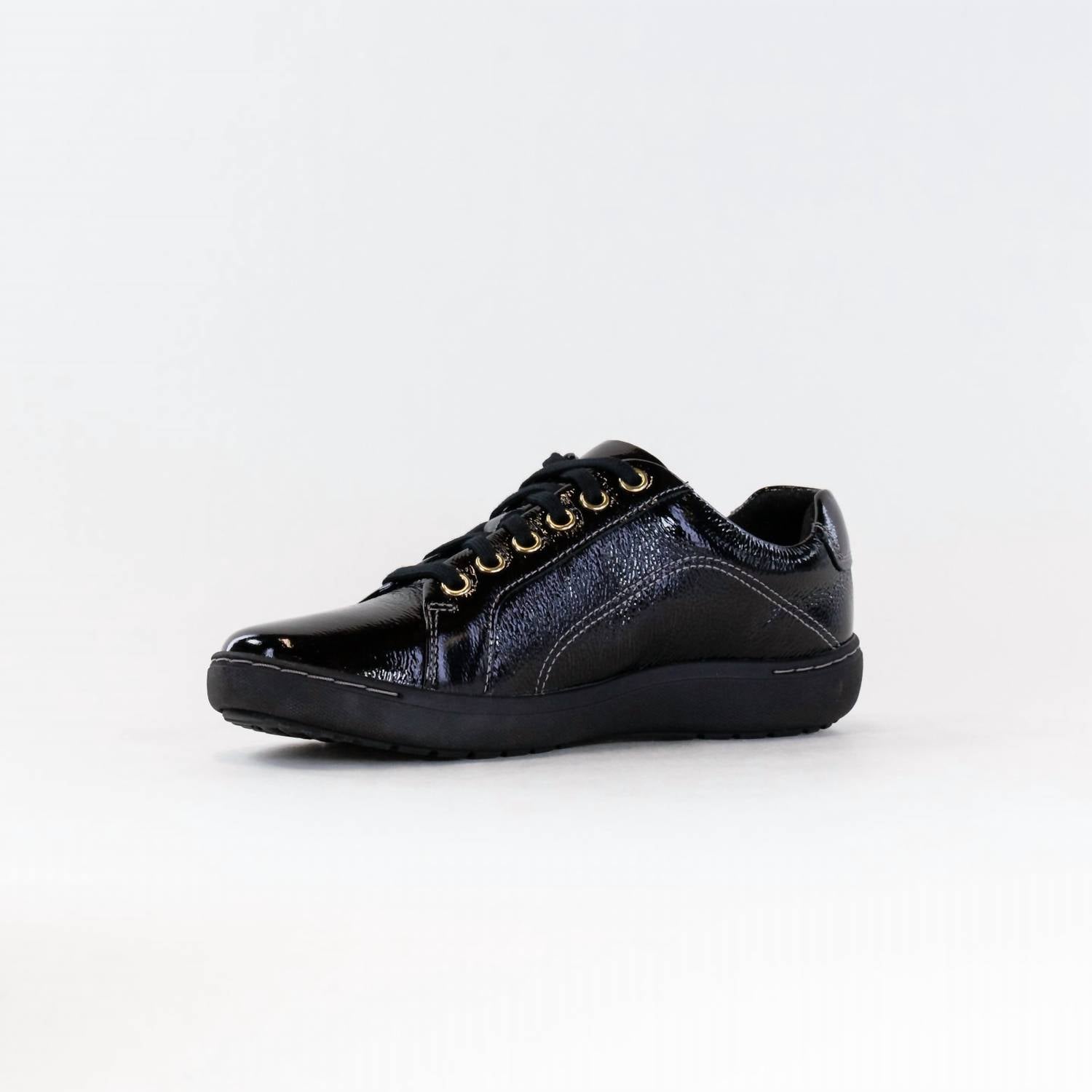 Clarks - Women's Nalle Lace Sneakers