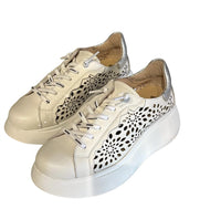 Wonders - Women's Roma 41 Sneaker