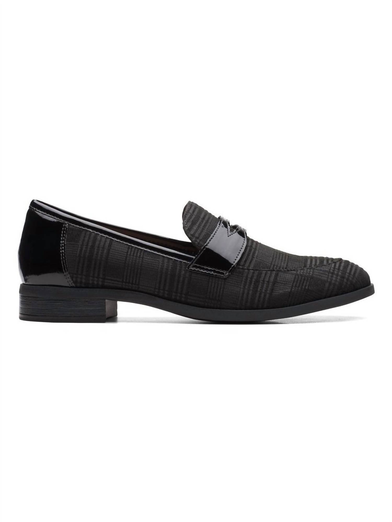 Clarks - Women's Trish Rose Loafer