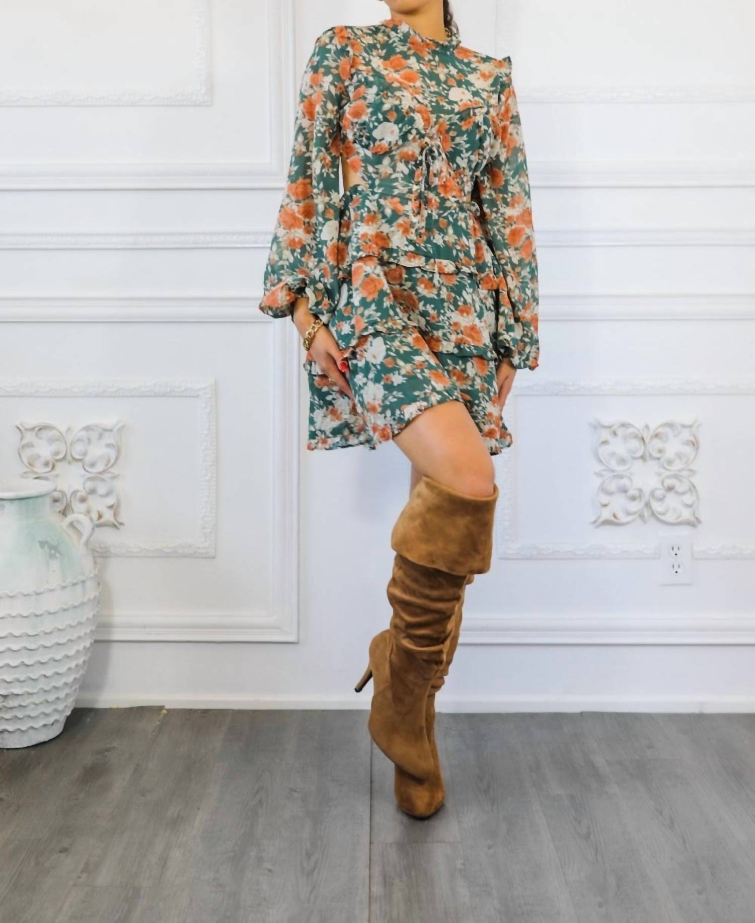 Surelymine - Bubble Sleeves Floral Cutout Laced Mini Dress