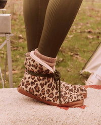 THE GREAT. Women's Down Quilted Slippers in brown - women's shoe - alternate view