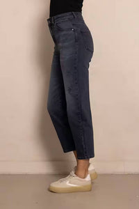 Zhrill Zhiza Regular Fit Jeans in black - women's jeans - detail view