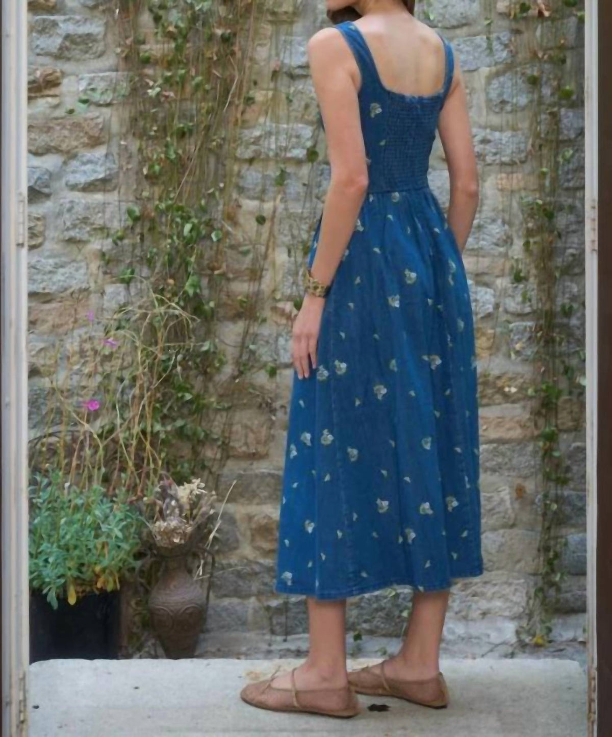 Moon River - Floral Embroidered Corset Detail Midi Dress