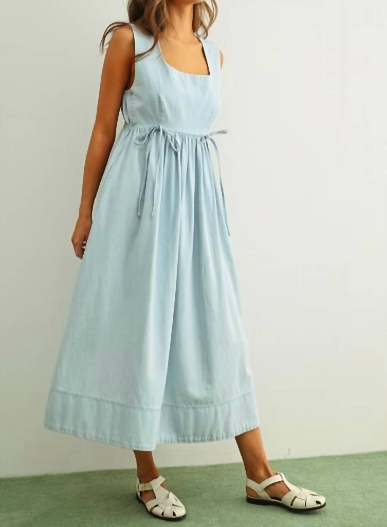 Miou Muse - U-neck Sleeveless Chambray Dress