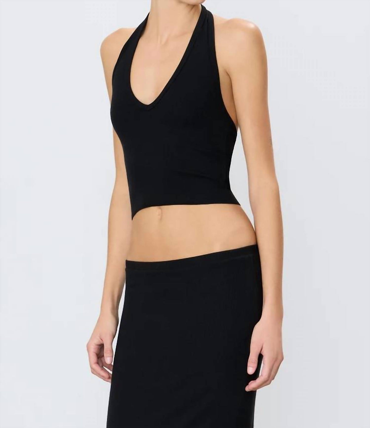 Eterne - Cropped Halter Top
