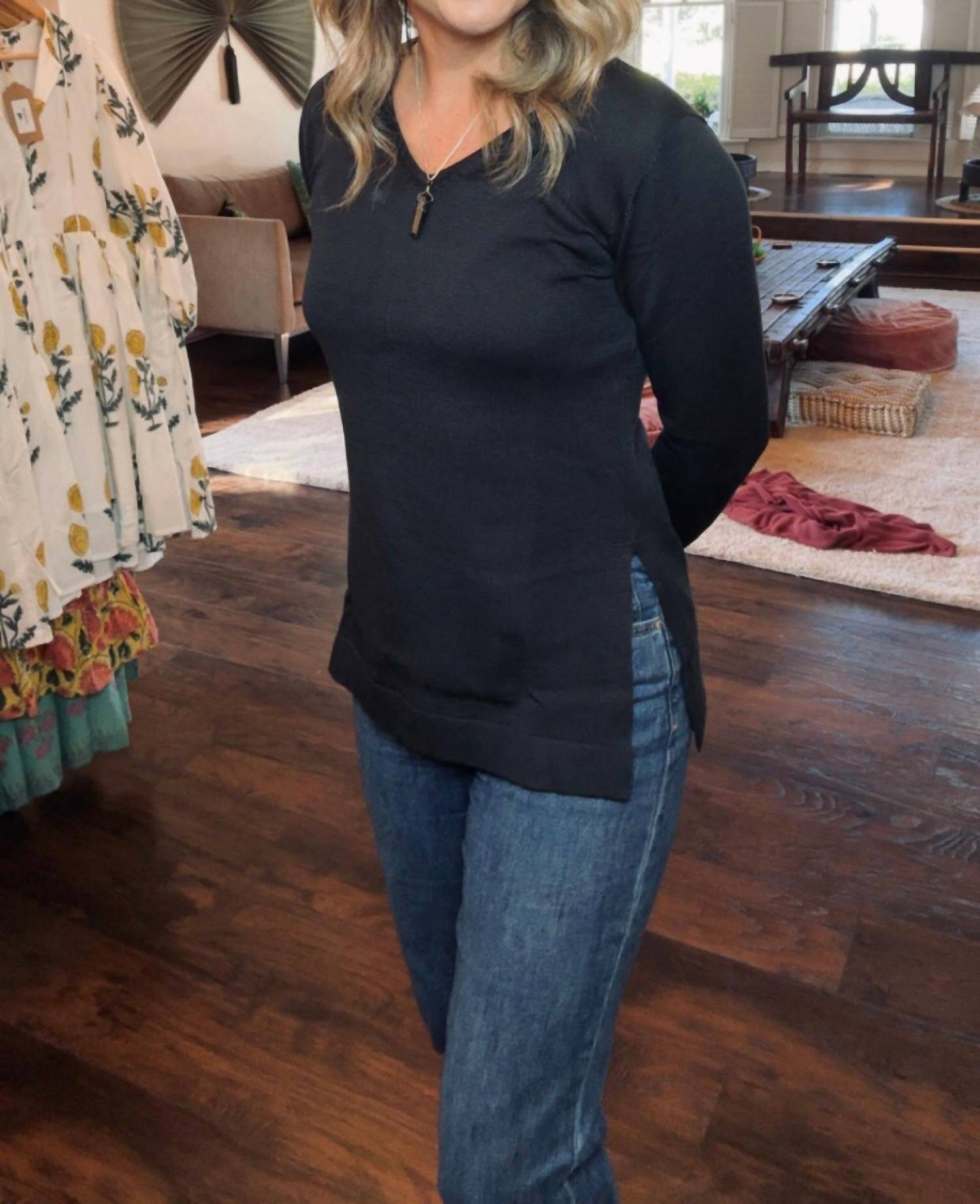 Daph - Pima Cotton V-neck Sweater