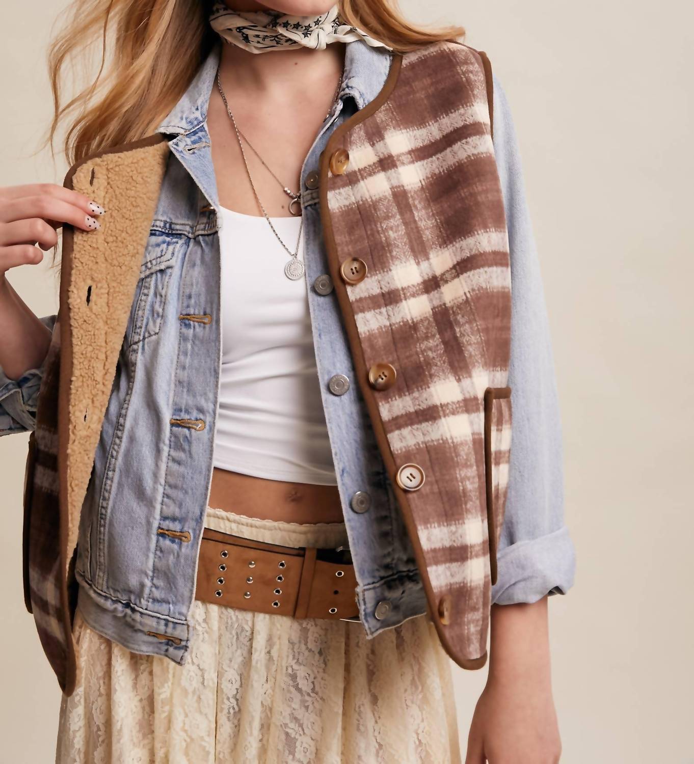 Listicle - Reversible Plaid Sherpa Vest