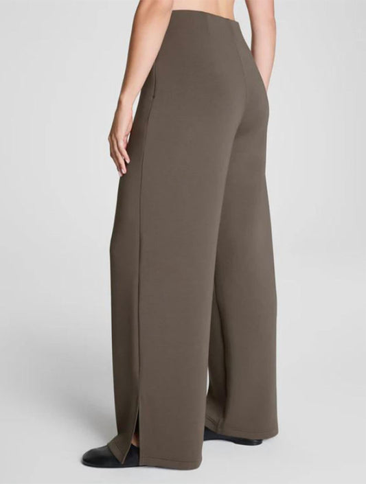 Spanx - Airessentials Smooth Front Wide Leg Pant