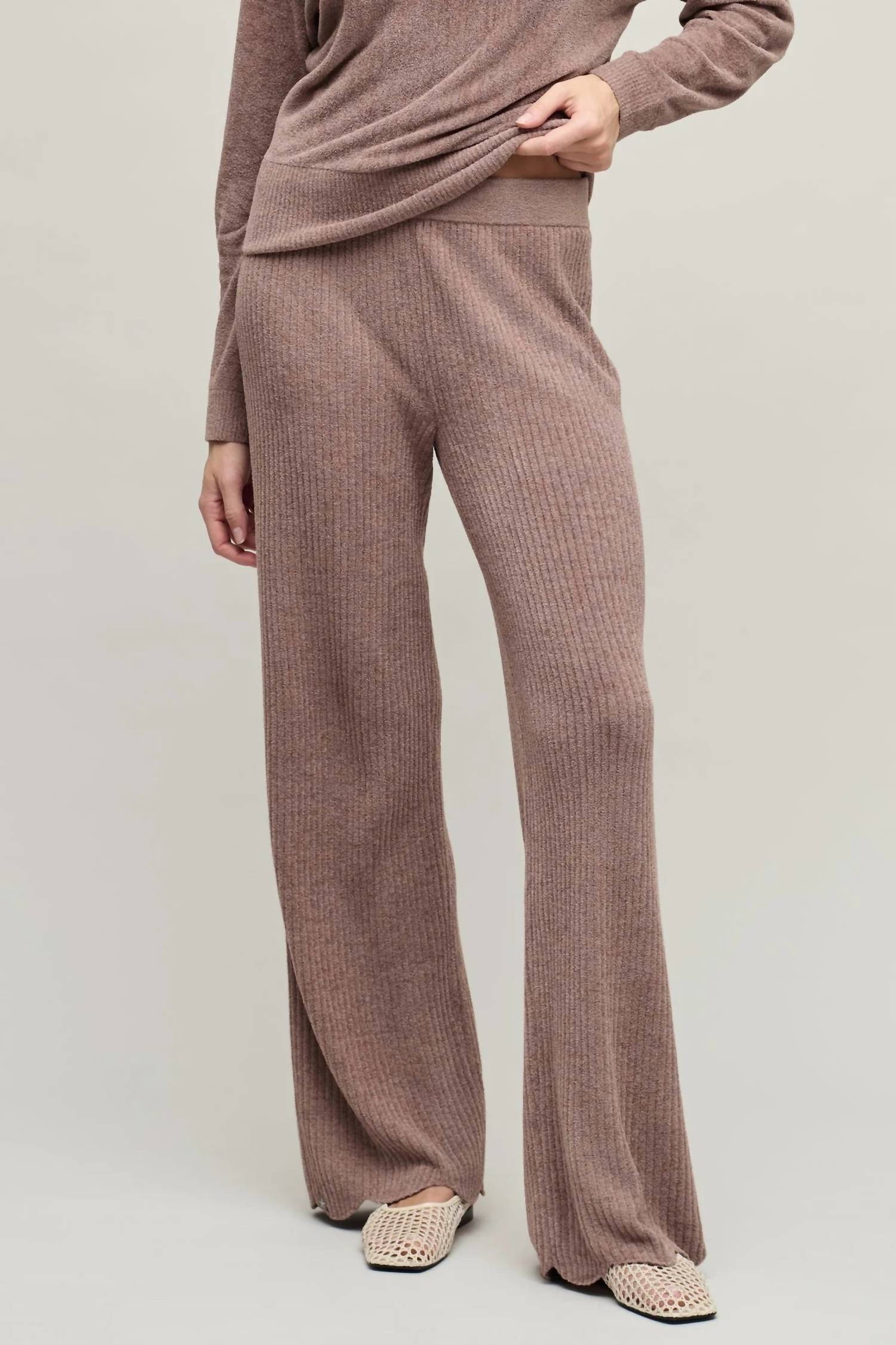 Barefoot Dreams - CozyChic Ultra Lite Ribbed Scallop Pant