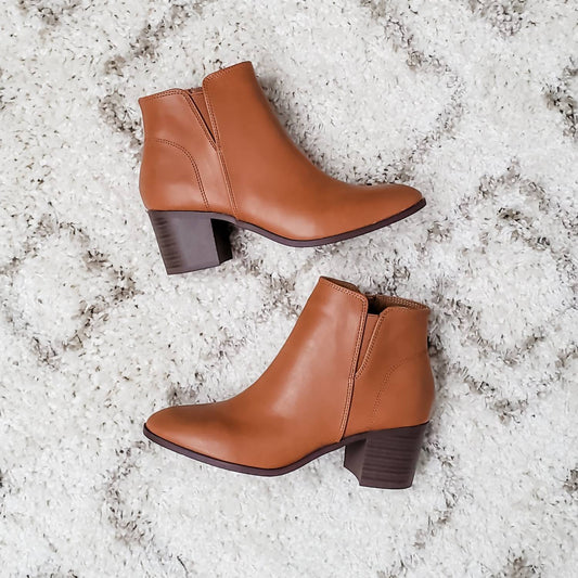 Qupid - Women's Block Heel Booties
