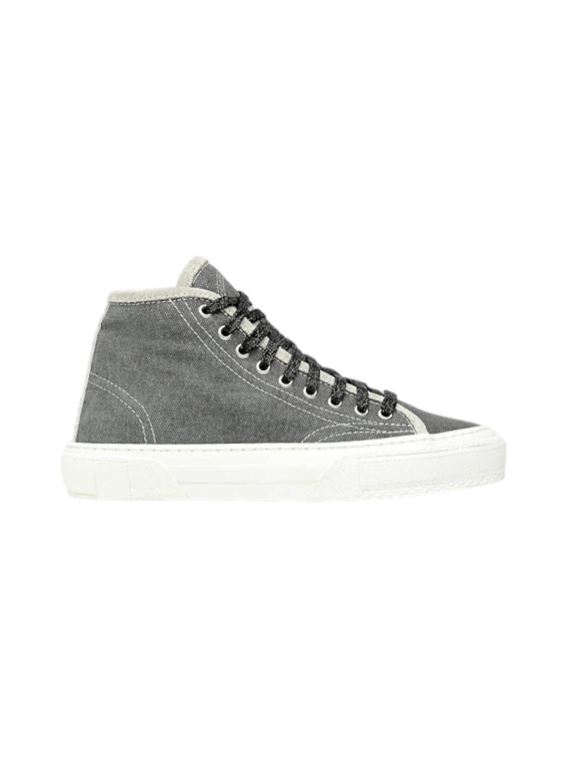 P448 - Women's Sally W Sneakers