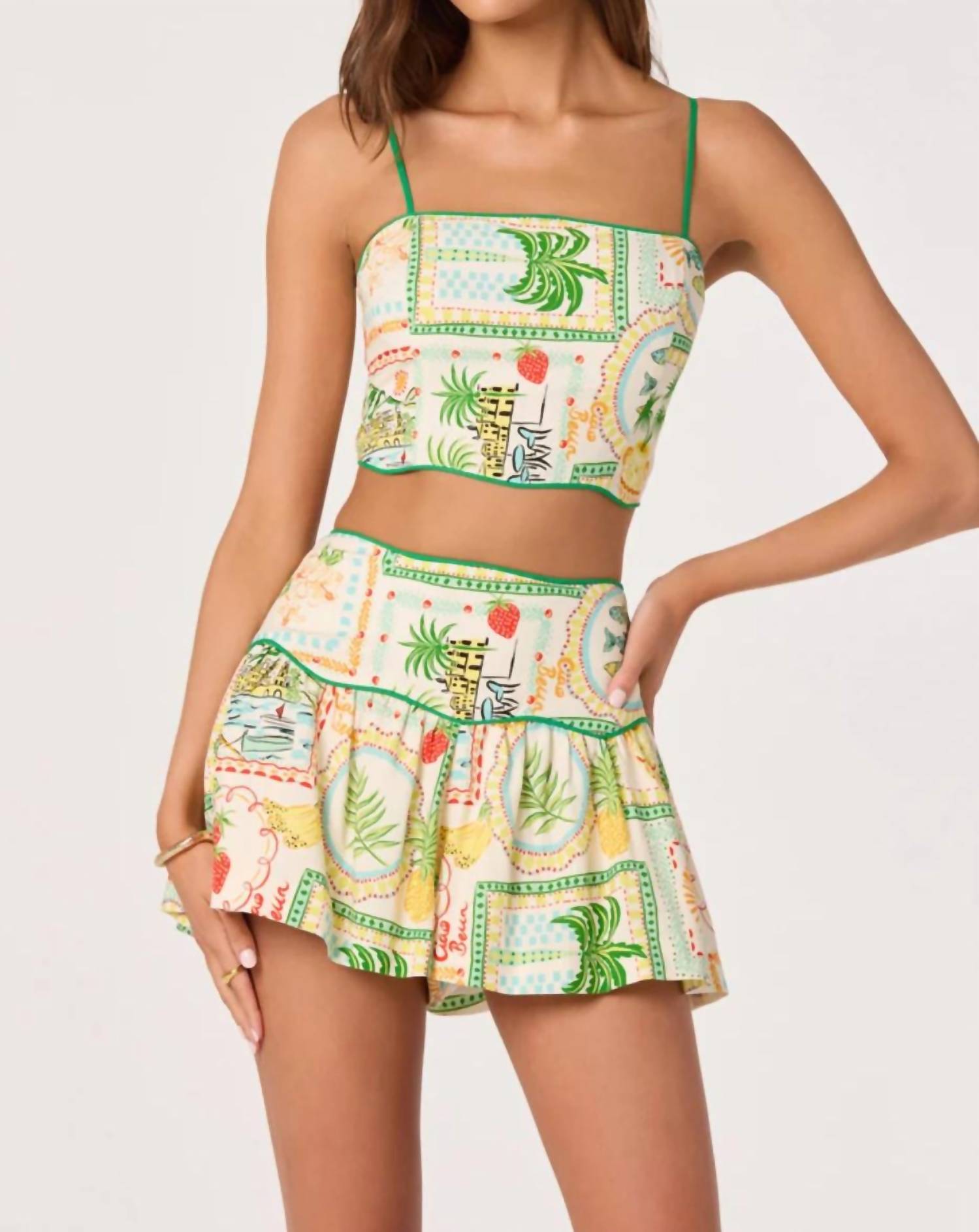 Astr - Heidi Novelty Print Crop Top