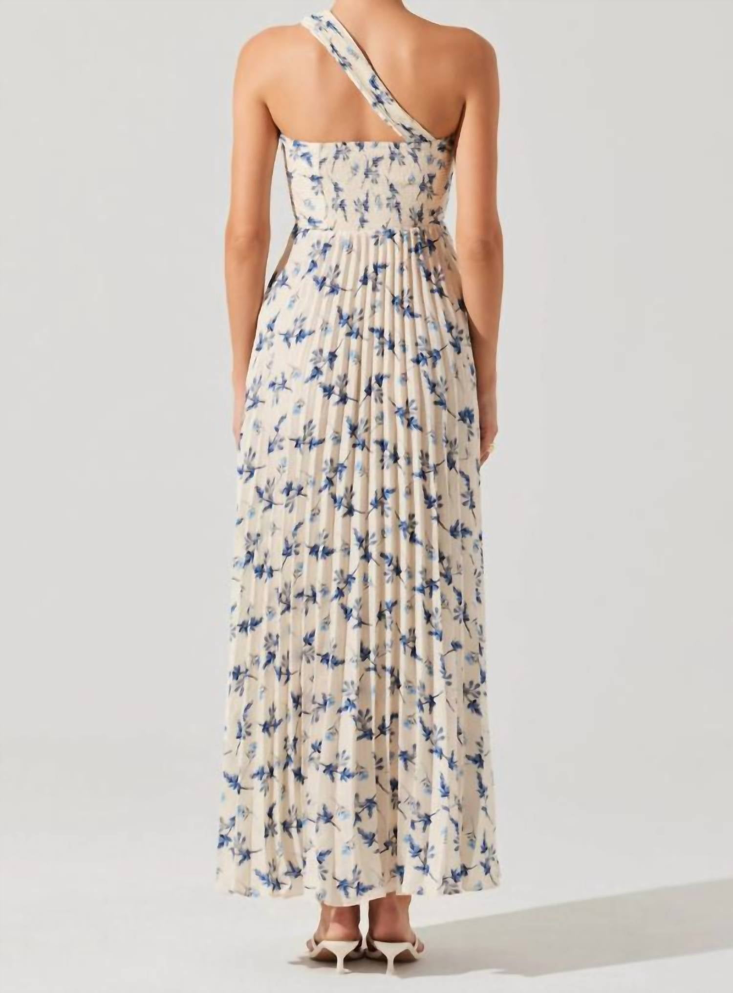 Astr - Rasya One Shoulder Maxi Dress