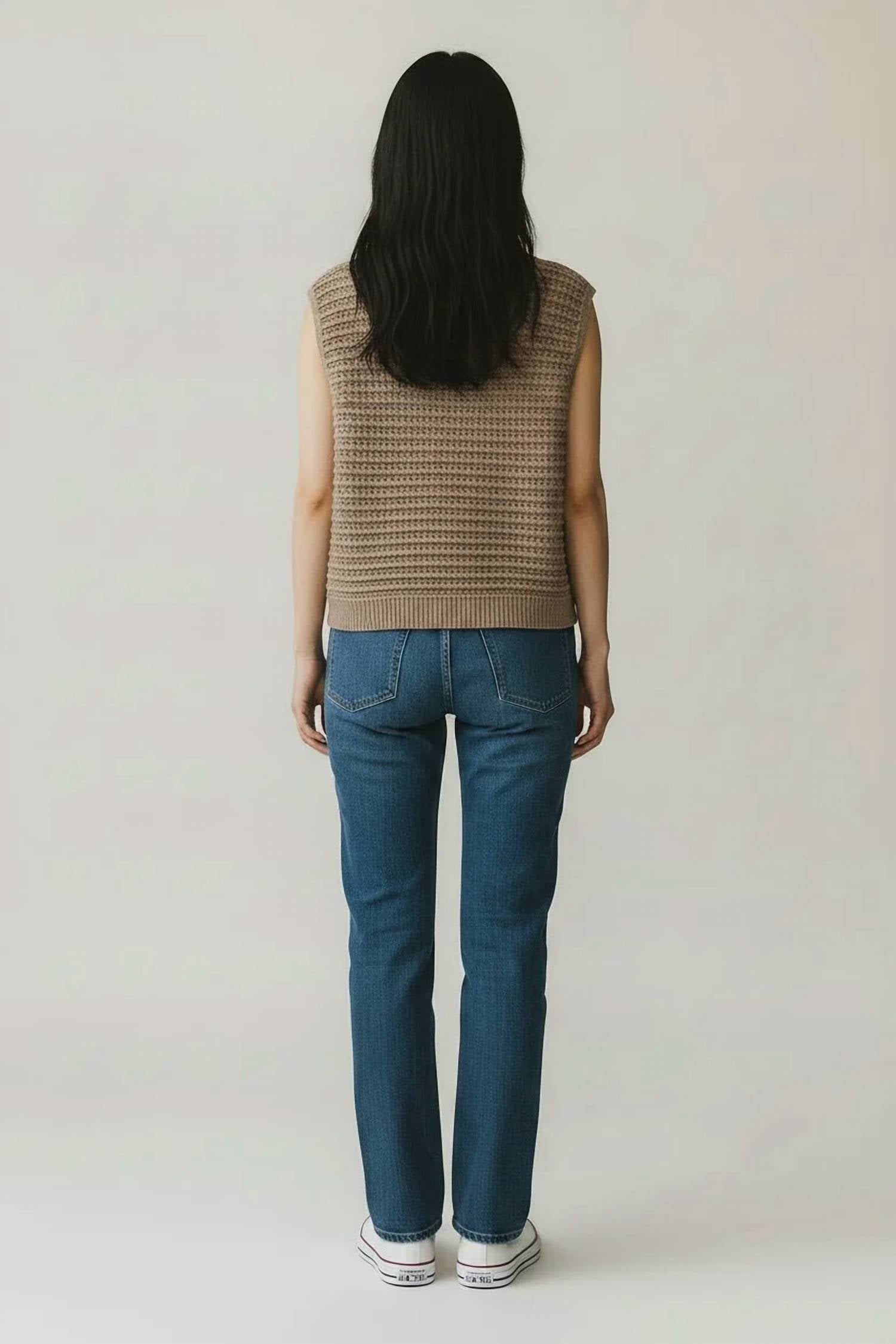 Elan - Sleveless Sweater With Front Button Detail