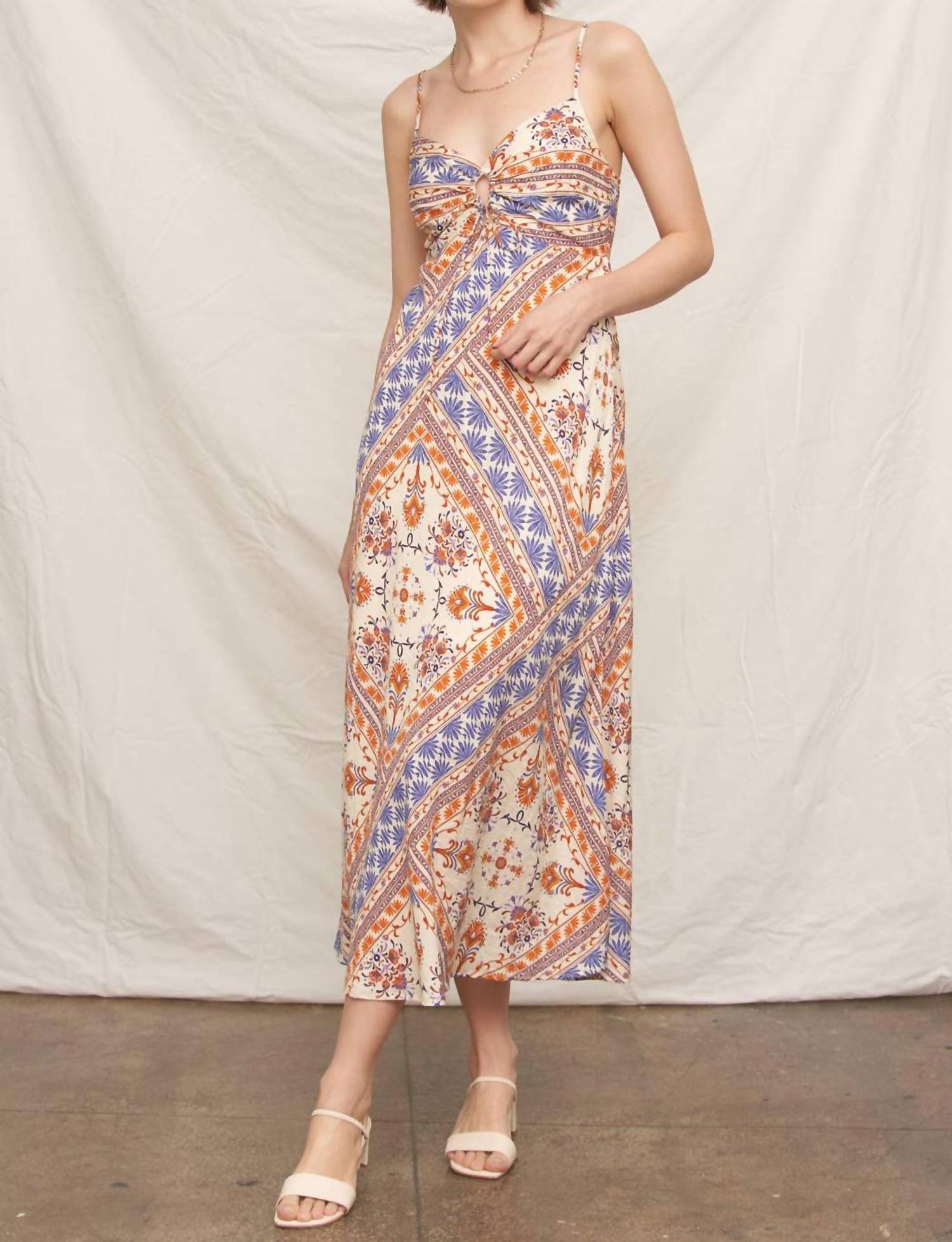 En Creme - Sleeveless Paisley Print Midi Slip Dress