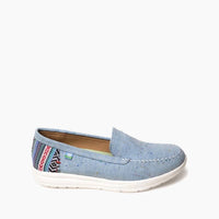 Minnetonka - Women's Discover Canvas Moccasin