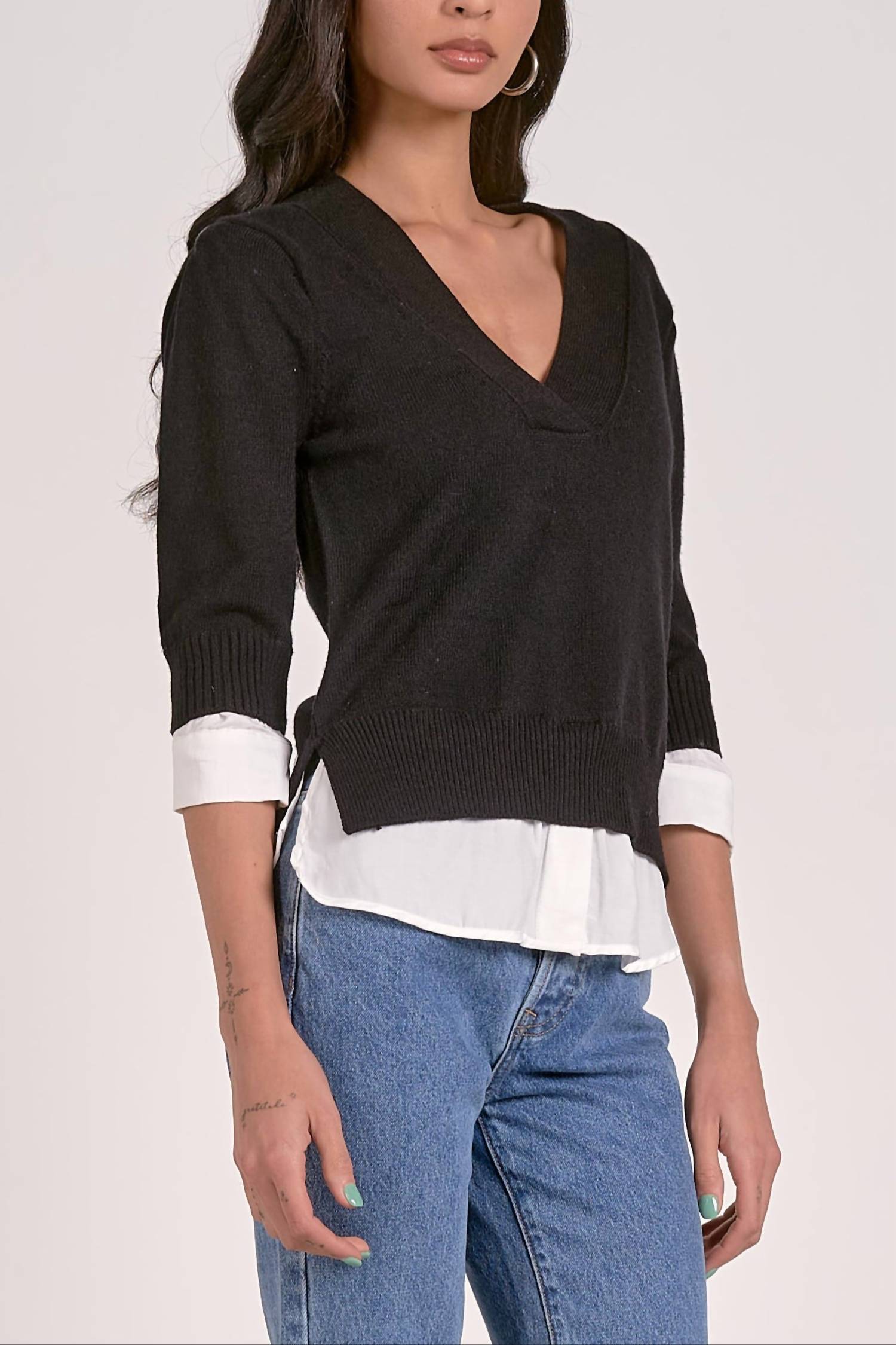 ELAN Behold Sweater Shirt in black - women's sweater - detail view