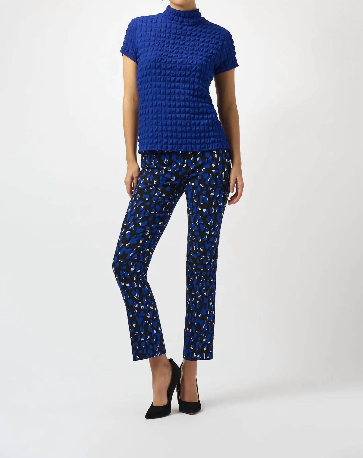 Joseph Ribkoff - Textured Mock Neck Short Sleeves Boxy Top