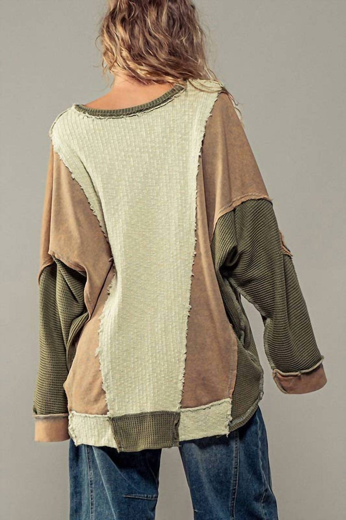 Urban Daizy - Textured Puzzle Crewneck Sweatshirt