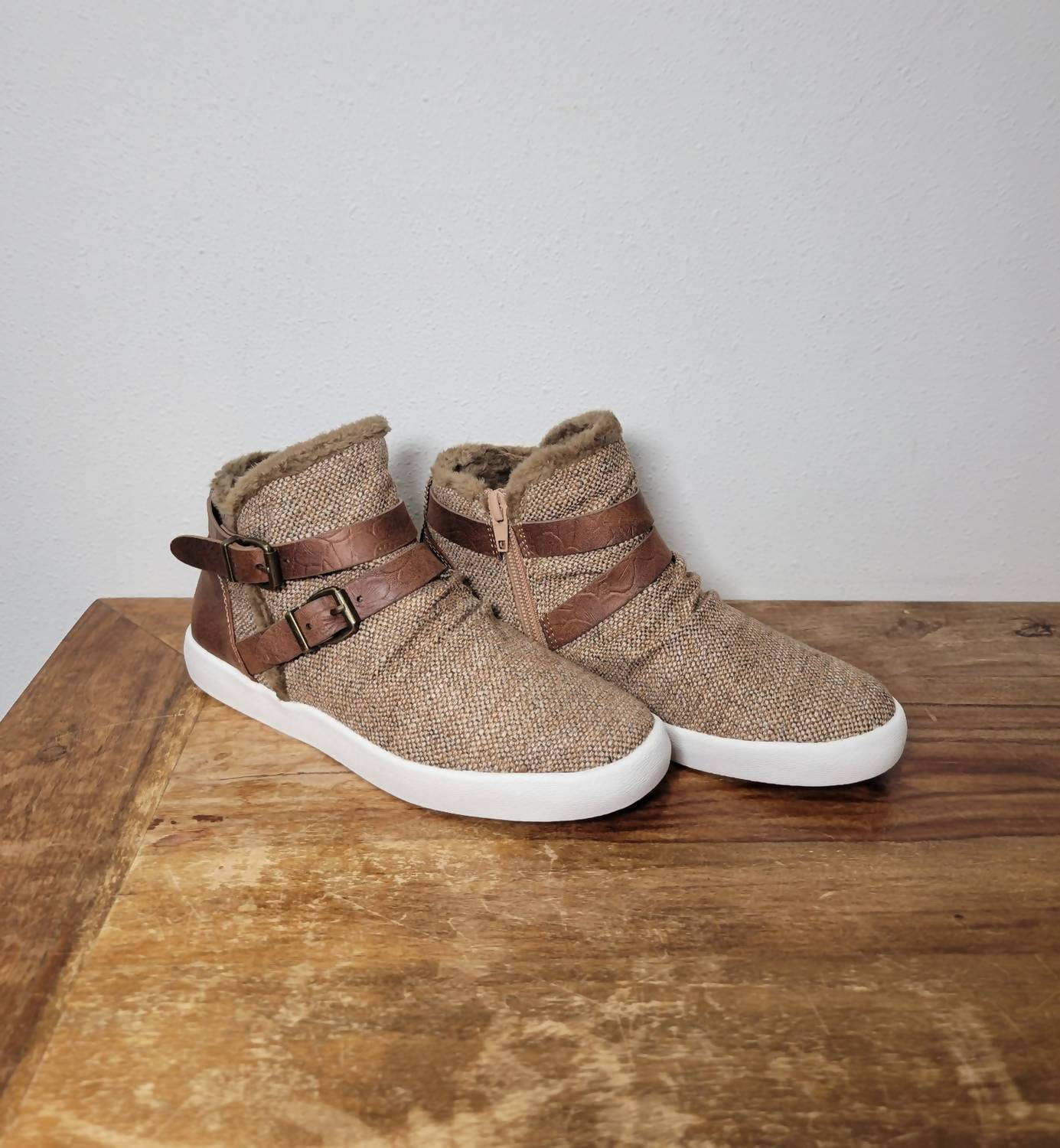 Very G - Women's Cher high top shoe