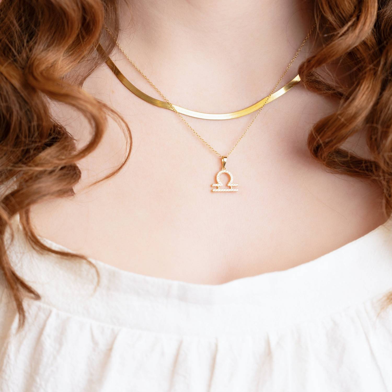Starlette - Women's Libra Zodiac Sign Necklace
