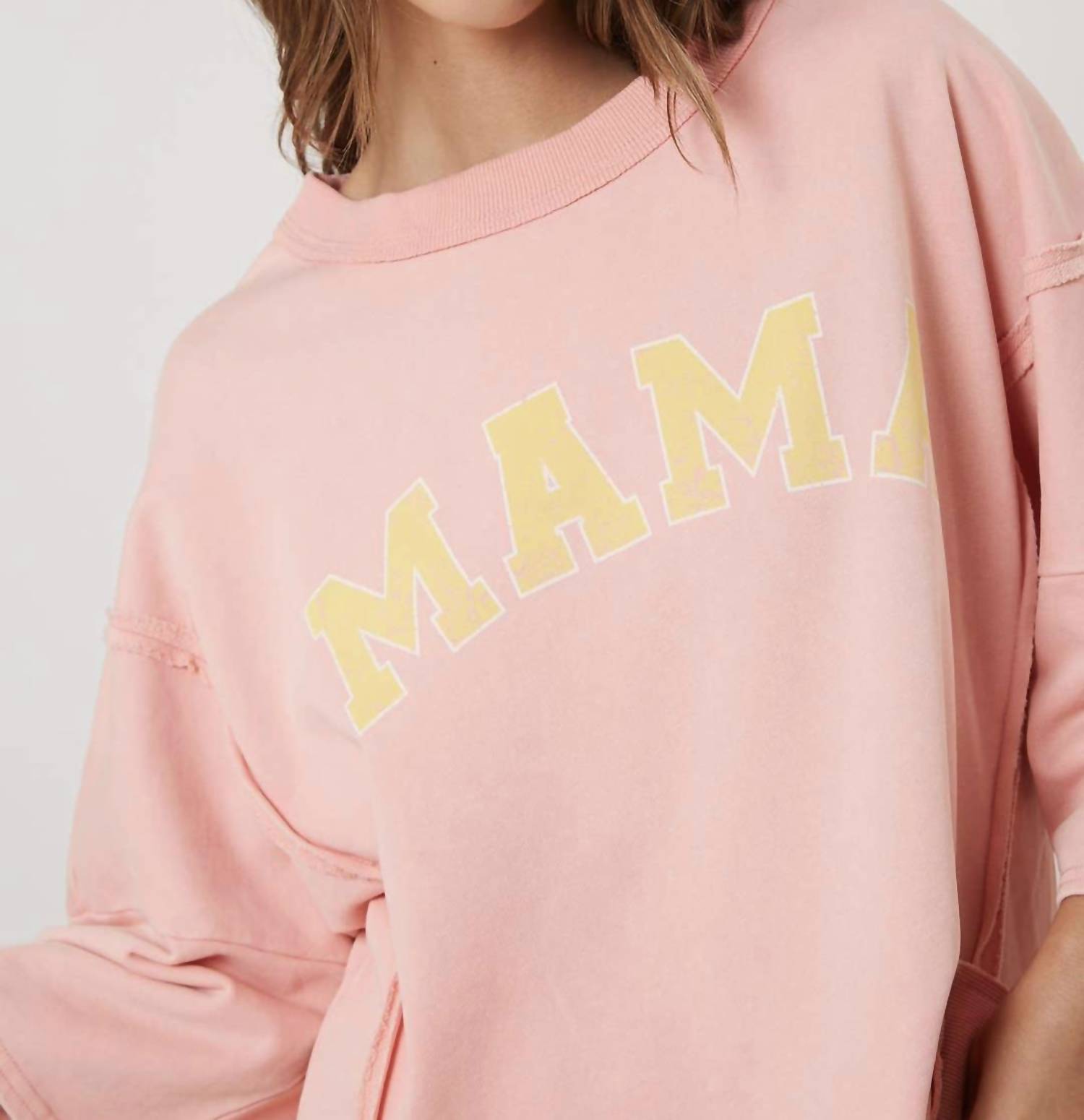 Peach Love - Mama Graphic Tee