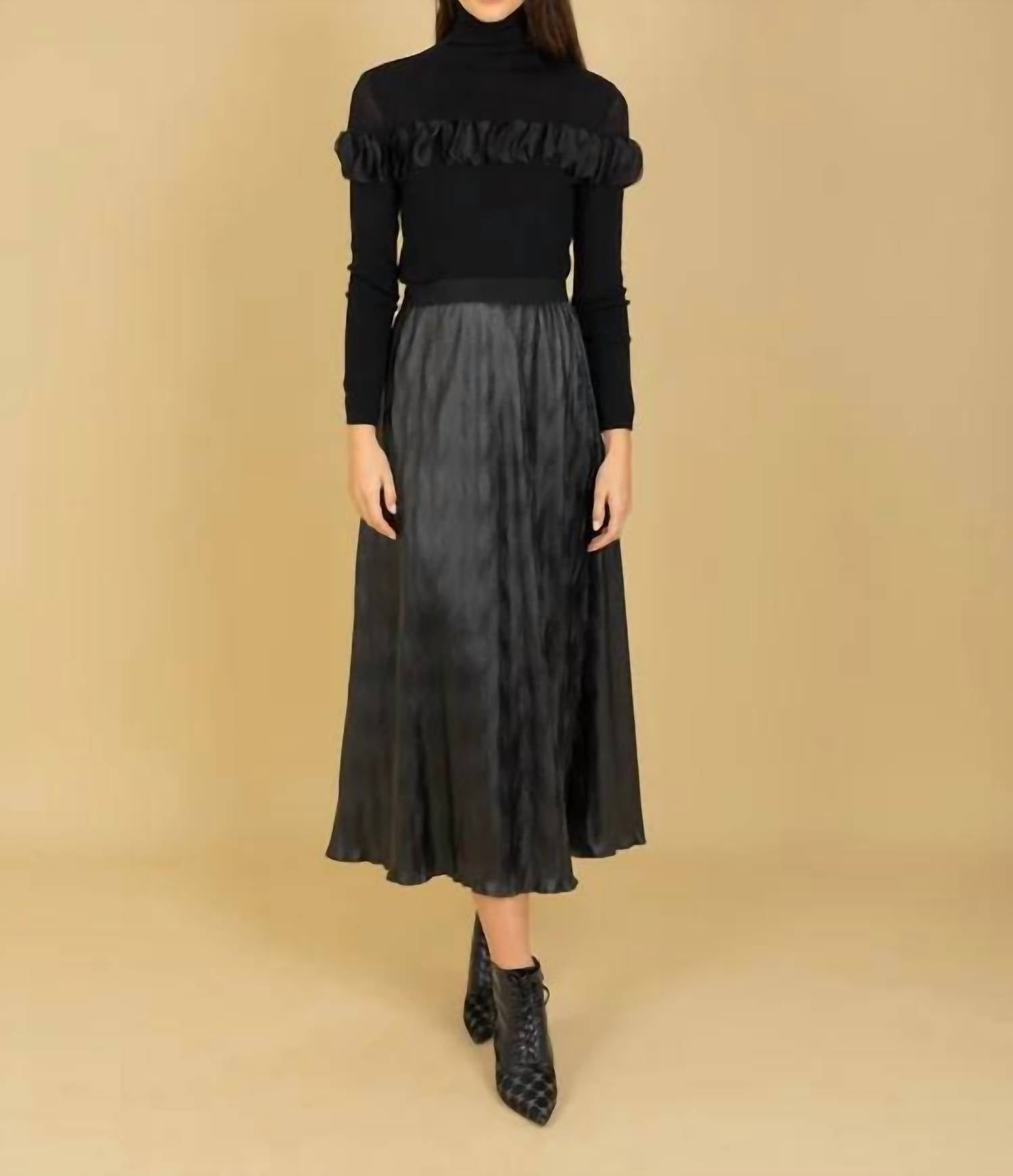 Jessie Liu - Merino Wool Turtle Sweater
