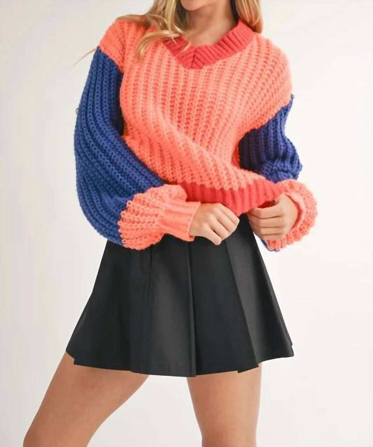 Klesis - Relaxed Fit V-neck Color Block Knit Sweater Top