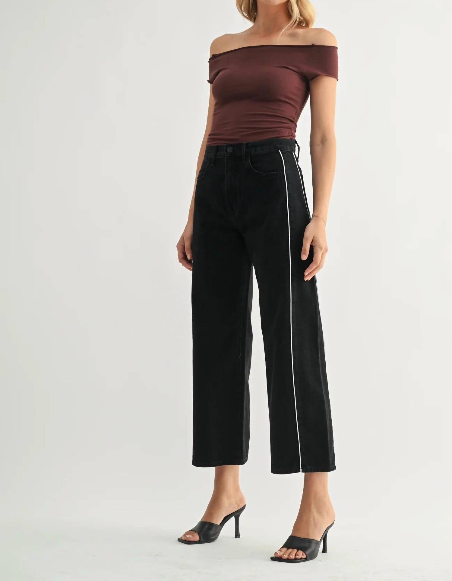 JUST BLACK DENIM Twisted Barrel Jean in black - women's jeans - alternate view