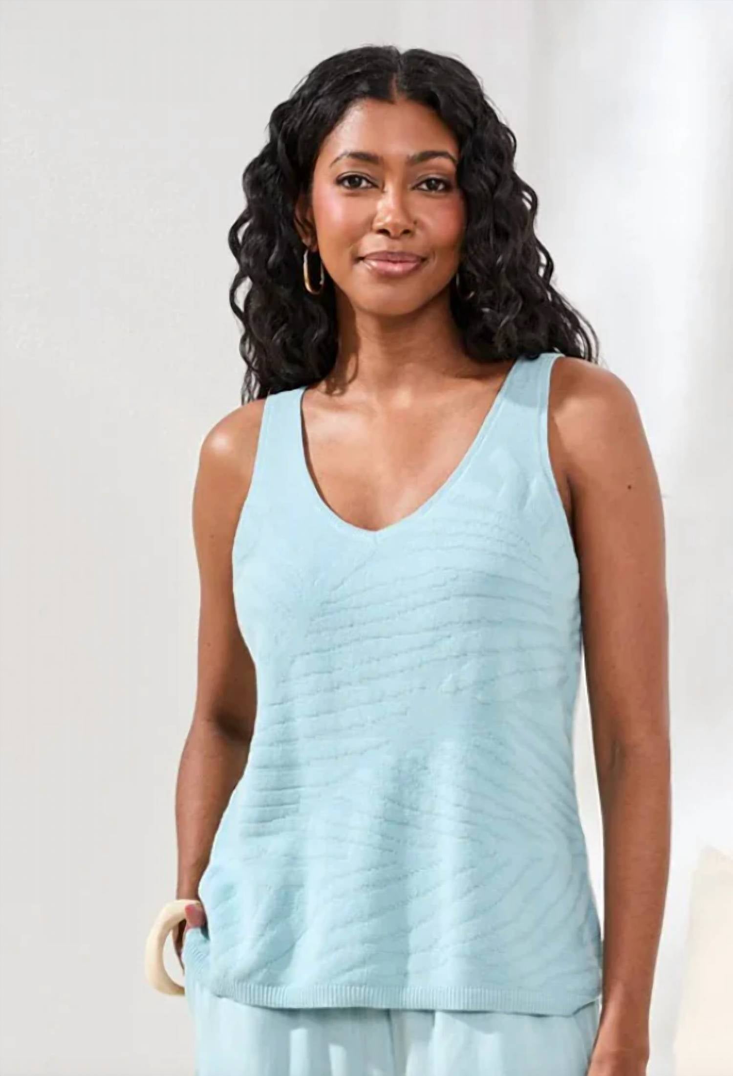 Tribal - Sleeveless V Neck Sweater