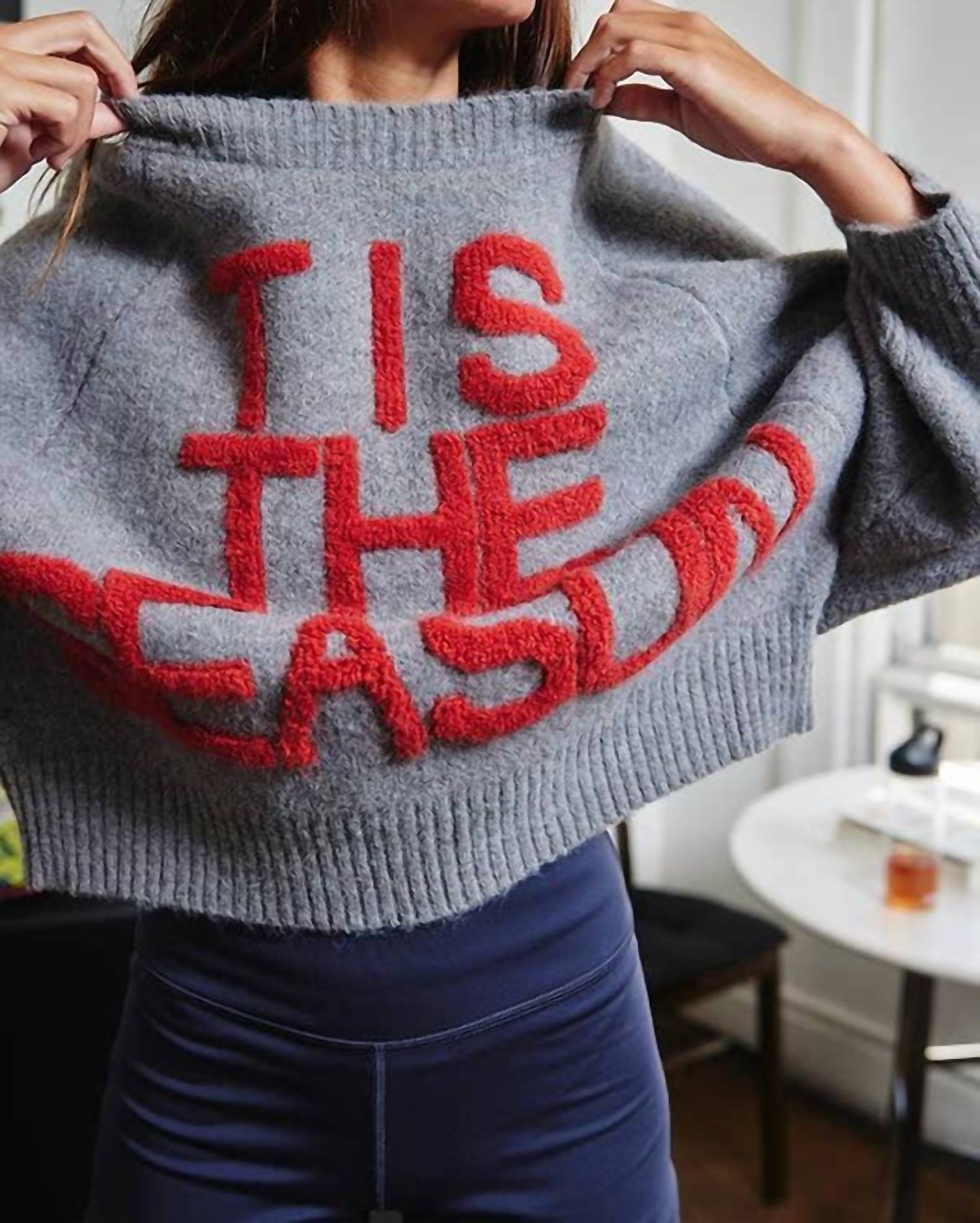 Bucketlist - Tis The Season & L'amour Lettering Sweater