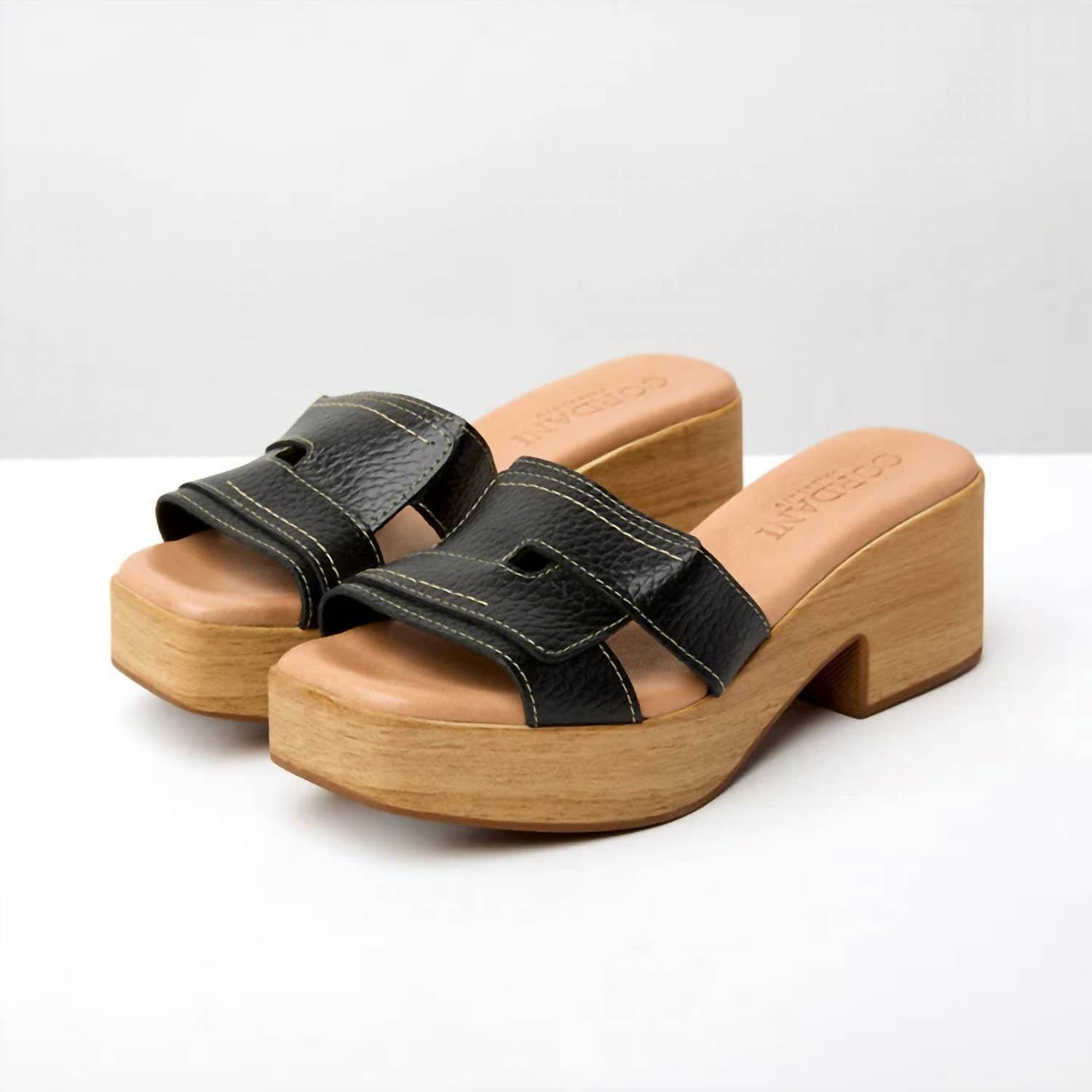 Cordani - Women's Marley Pebbled Leather Slip On Sandal